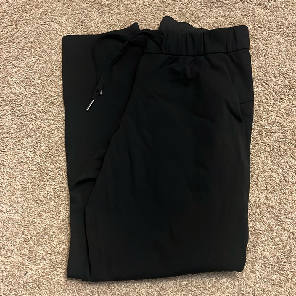 women’s joggers